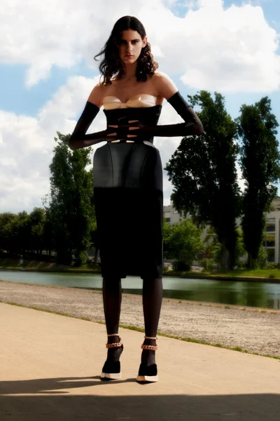 Look 3